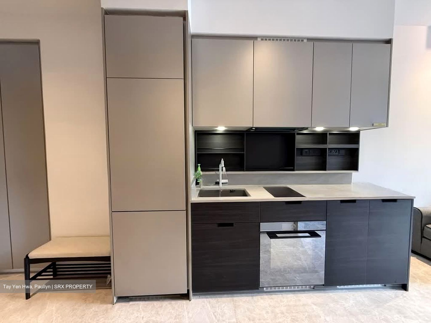 Haus On Handy (D9), Condominium #588581131